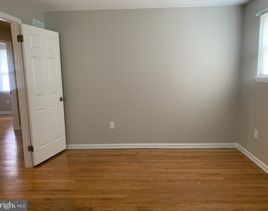 517 Garrick Road - Photo Thumbnail 37