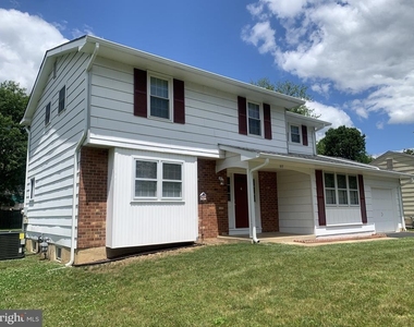 517 Garrick Road - Photo Thumbnail 2