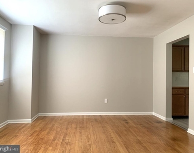 517 Garrick Road - Photo Thumbnail 10