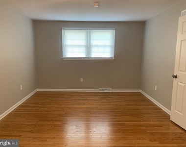 517 Garrick Road - Photo Thumbnail 32