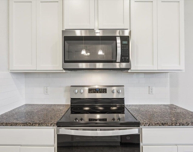 5830 Copano Rd - Photo Thumbnail 14