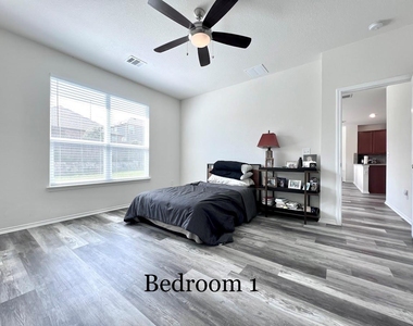 7900 W Crystalbrook - Photo Thumbnail 22