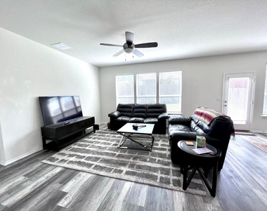 7900 W Crystalbrook - Photo Thumbnail 20