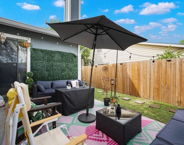 8317 Forest Ridge Dr - Photo Thumbnail 16