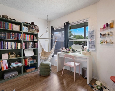 8317 Forest Ridge Dr - Photo Thumbnail 15