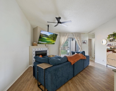 8317 Forest Ridge Dr - Photo Thumbnail 5