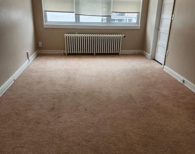 449 Manor Place Nw - Photo Thumbnail 7