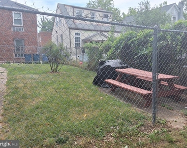 3241 Ely Place Se - Photo Thumbnail 12