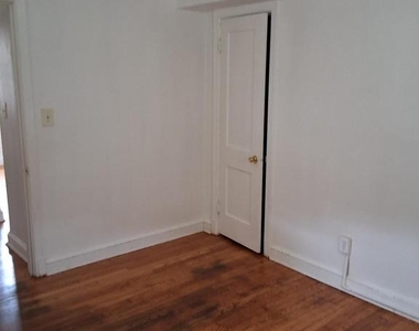 432 33rd Street Se - Photo Thumbnail 7