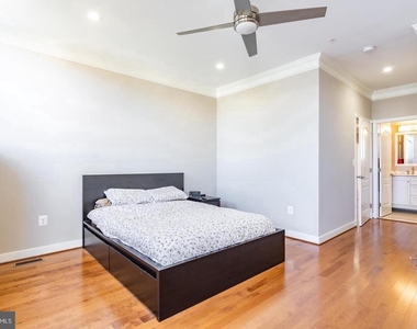 59 R Street Ne - Photo Thumbnail 16