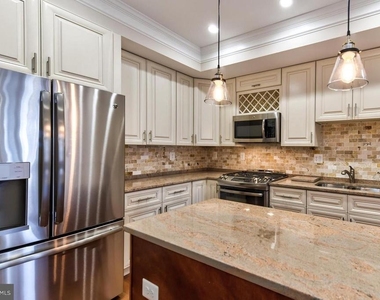 59 R Street Ne - Photo Thumbnail 4