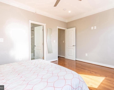 59 R Street Ne - Photo Thumbnail 14