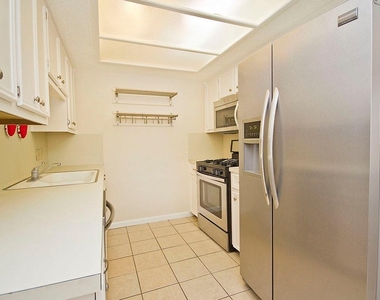 904 Norwell Ln - Photo Thumbnail 2