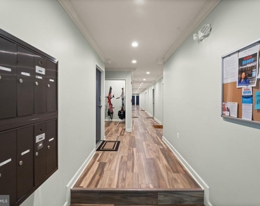 430 Irving Street Nw - Photo Thumbnail 4
