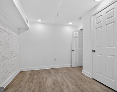 1707 N Capitol Street Ne - Photo Thumbnail 6