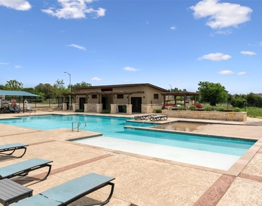 1805 Artesian Springs Xing - Photo Thumbnail 35