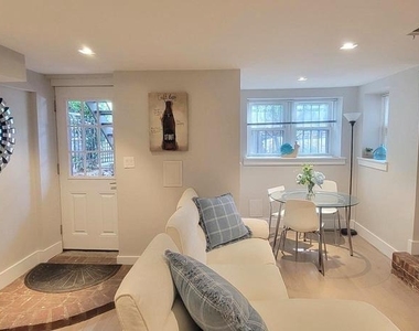 41 Q Street Nw - Photo Thumbnail 10
