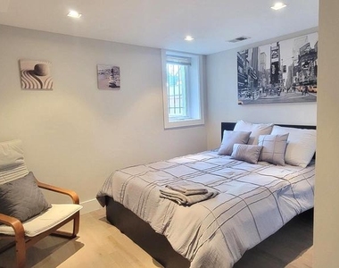 41 Q Street Nw - Photo Thumbnail 7