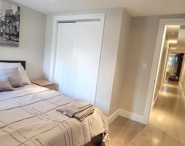 41 Q Street Nw - Photo Thumbnail 4