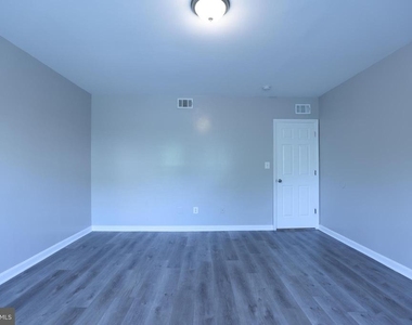 1633 E Street Ne - Photo Thumbnail 7