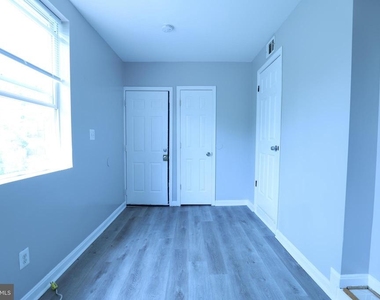 1633 E Street Ne - Photo Thumbnail 15