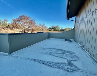 8111 Middle Ct - Photo Thumbnail 35