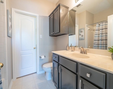 8518 Cahill Dr - Photo Thumbnail 22
