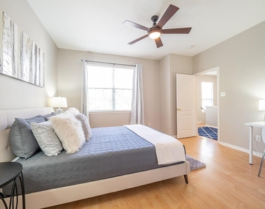 8518 Cahill Dr - Photo Thumbnail 20