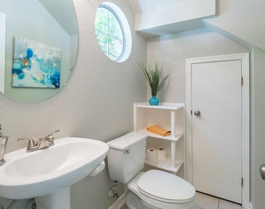 8518 Cahill Dr - Photo Thumbnail 14