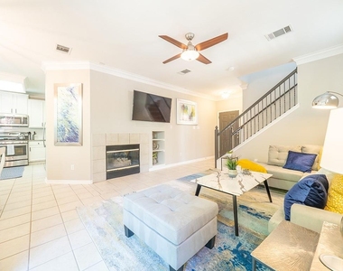 8518 Cahill Dr - Photo Thumbnail 8