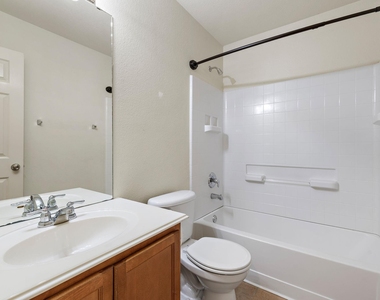 225 King Elder Ln - Photo Thumbnail 14