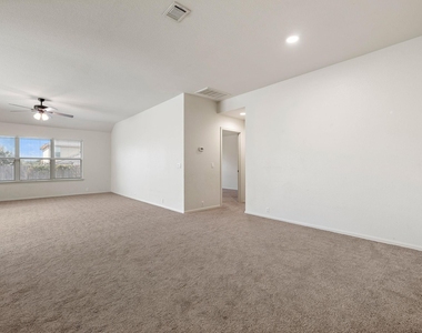 225 King Elder Ln - Photo Thumbnail 7
