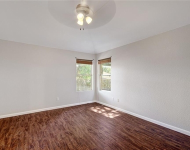 7509 Spivey Dr - Photo Thumbnail 11
