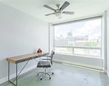 1212 Guadalupe St - Photo Thumbnail 20