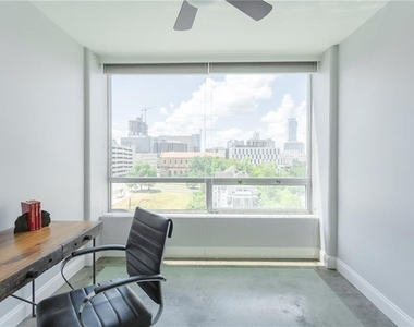 1212 Guadalupe St - Photo Thumbnail 19