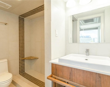 1212 Guadalupe St - Photo Thumbnail 16