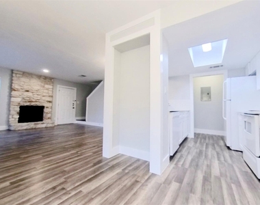 1513 Camp Craft Rd - Photo Thumbnail 11