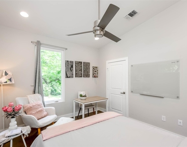 2113 Glendale Pl - Photo Thumbnail 27