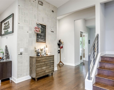 2113 Glendale Pl - Photo Thumbnail 15