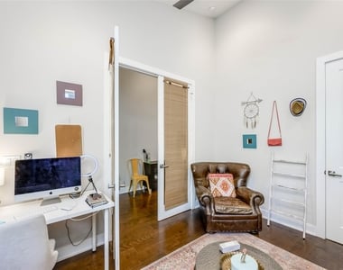 2113 Glendale Pl - Photo Thumbnail 18
