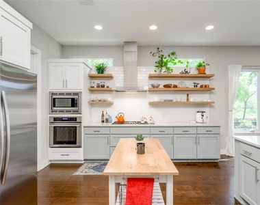 2113 Glendale Pl - Photo Thumbnail 11