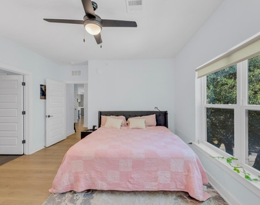 2500 Longview St - Photo Thumbnail 17