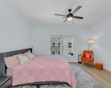 2500 Longview St - Photo Thumbnail 15