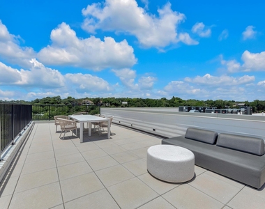 2500 Longview St - Photo Thumbnail 39