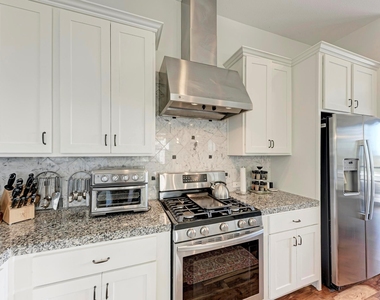 13803 Lake View Dr - Photo Thumbnail 22
