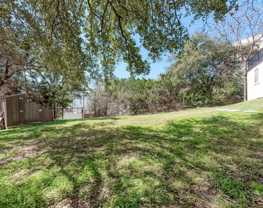 13803 Lake View Dr - Photo Thumbnail 36