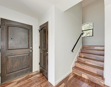 13803 Lake View Dr - Photo Thumbnail 17