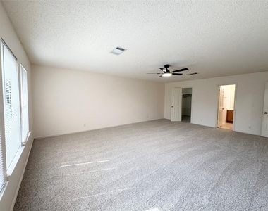 8332 Montoya Cir - Photo Thumbnail 11