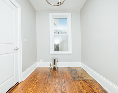 1325 Greene Ave  - Photo Thumbnail 8
