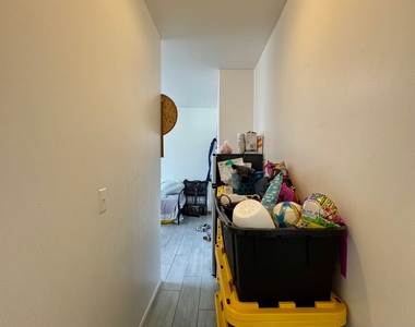 301 East 110th Street - Photo Thumbnail 7